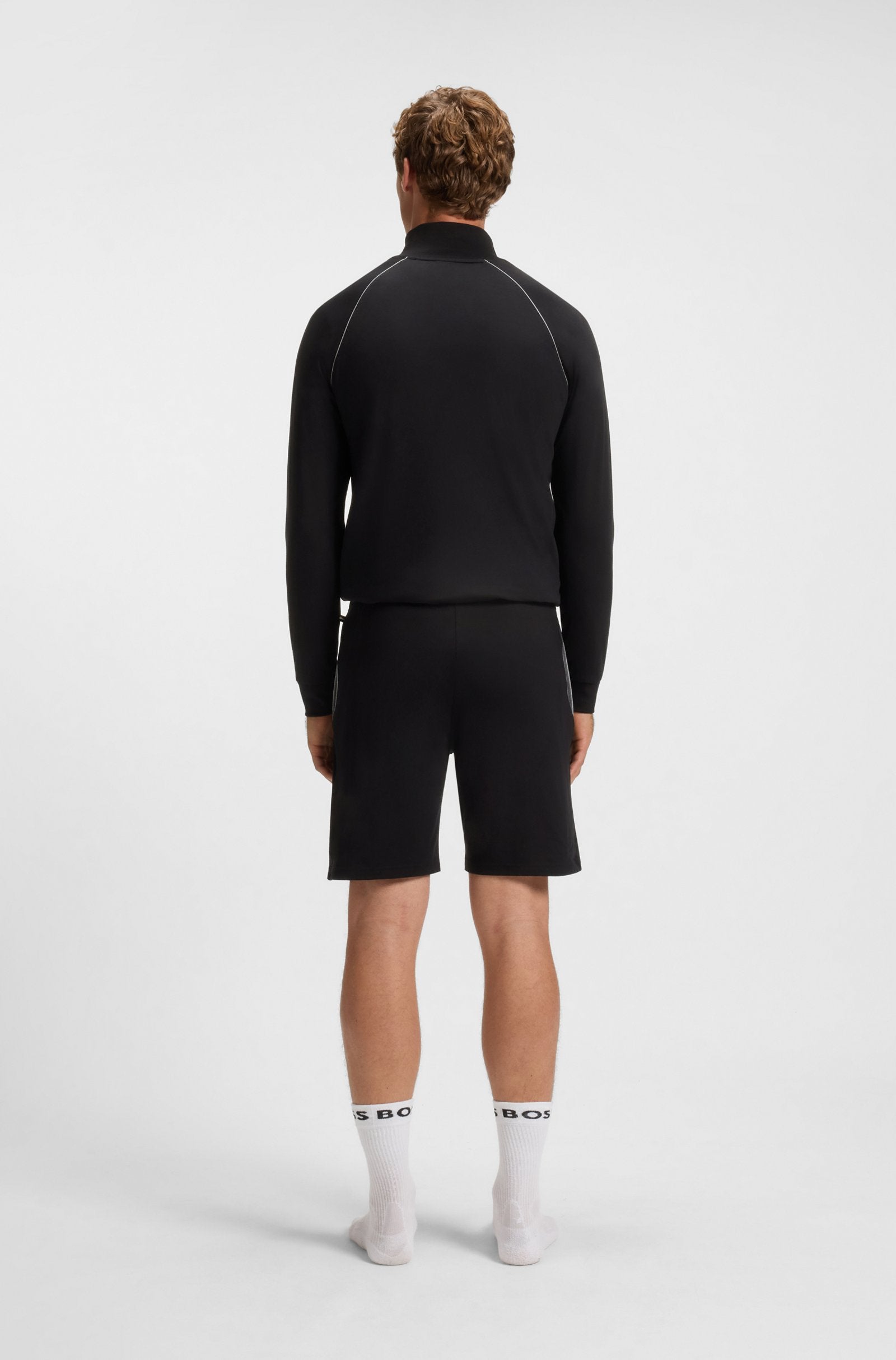 hugo-boss-miesten-collegeshortsit-mix-match-shorts-musta-2