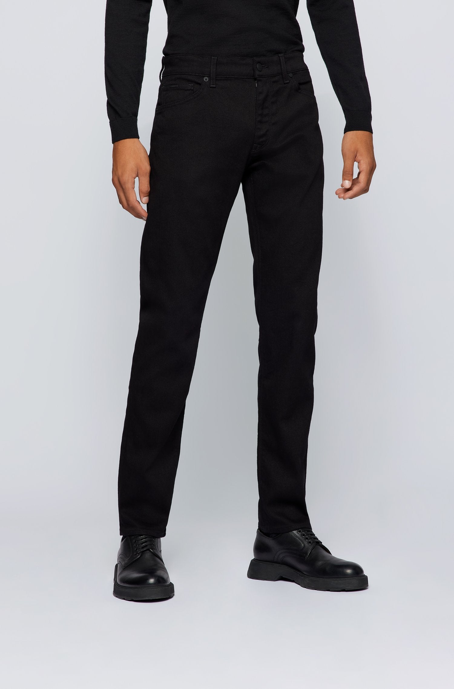 hugo-boss-miesten-farkut-maine-3-black-nos-cashmere-touch-musta-1