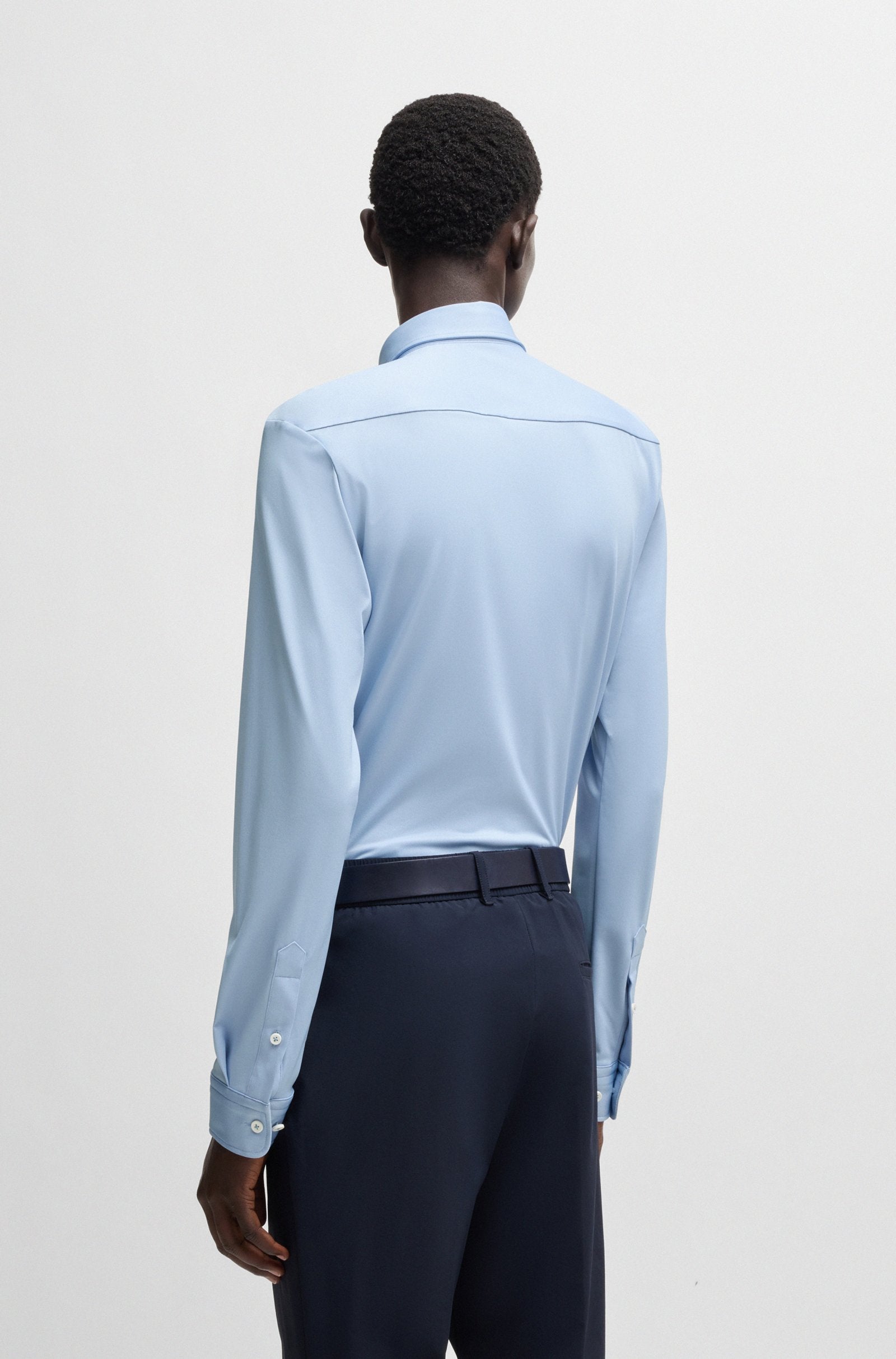 hugo-boss-miesten-kauluspaita-p-roan-performance-strech-oxford-keskisininen-2