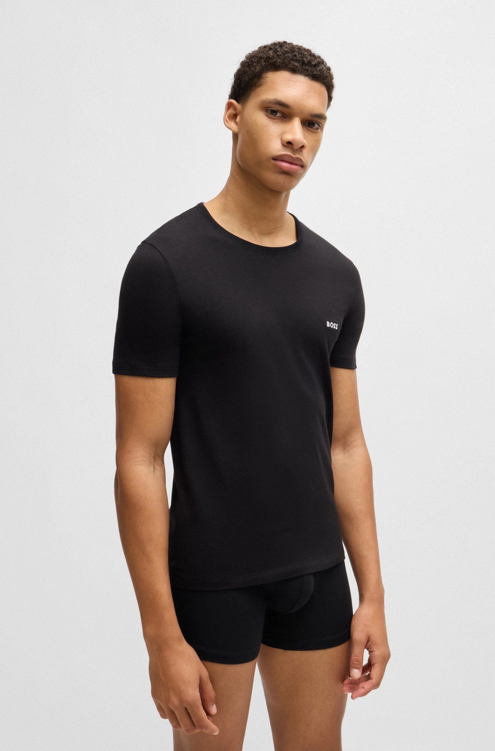 hugo-boss-miesten-t-paita-t-shirt-classic-logo-musta-1