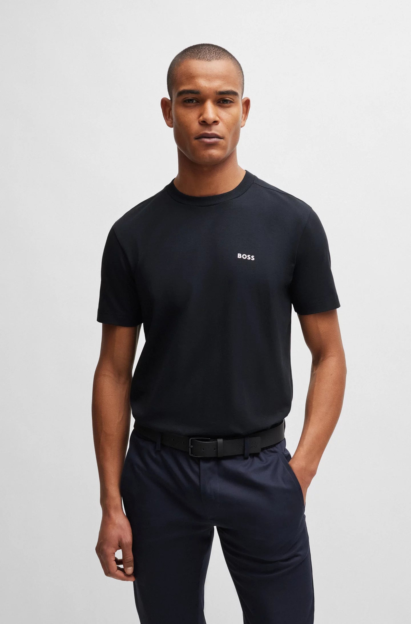 hugo-boss-miesten-t-paita-tee-tummansininen-1
