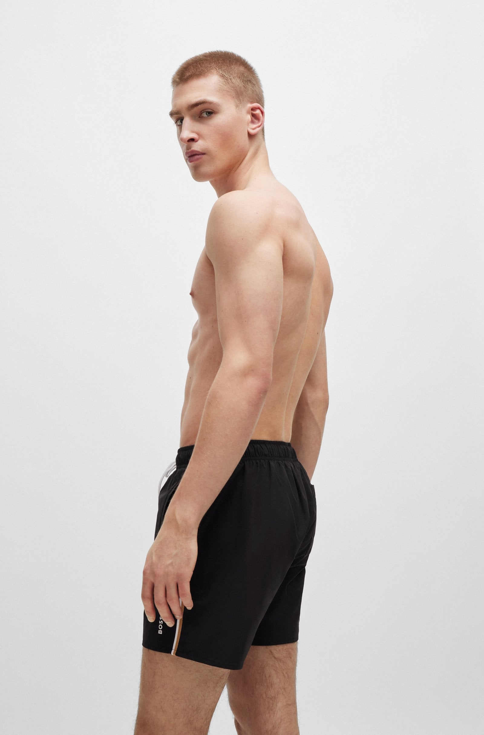 hugo-boss-miesten-uimashortsit-iconic-uimashortsit-musta-2