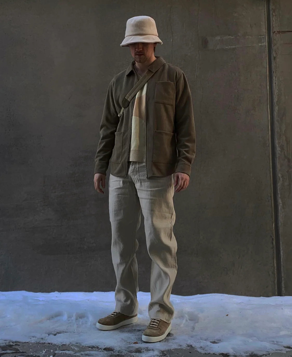 human-scales-miesten-paitatakki-rickard-vegan-suede-overshirt-tummanruskea-2