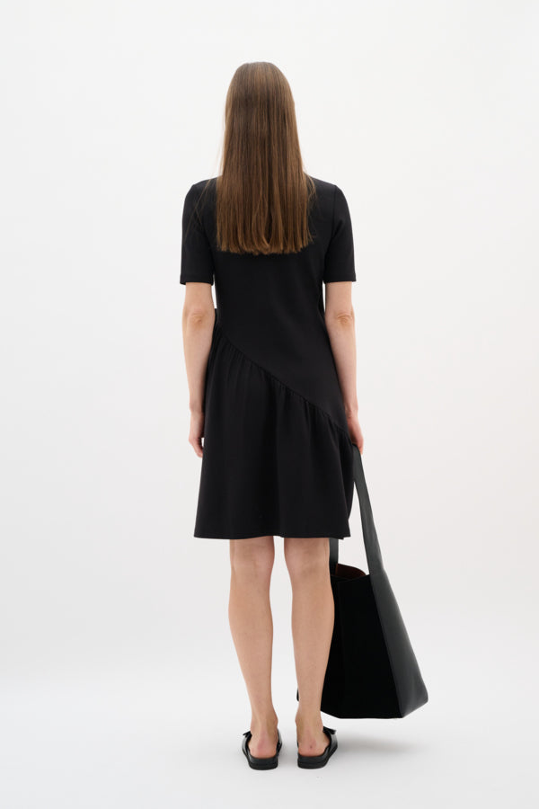 inwear-naisten-mekko-pariiw-vincent-wrap-dress-black-2