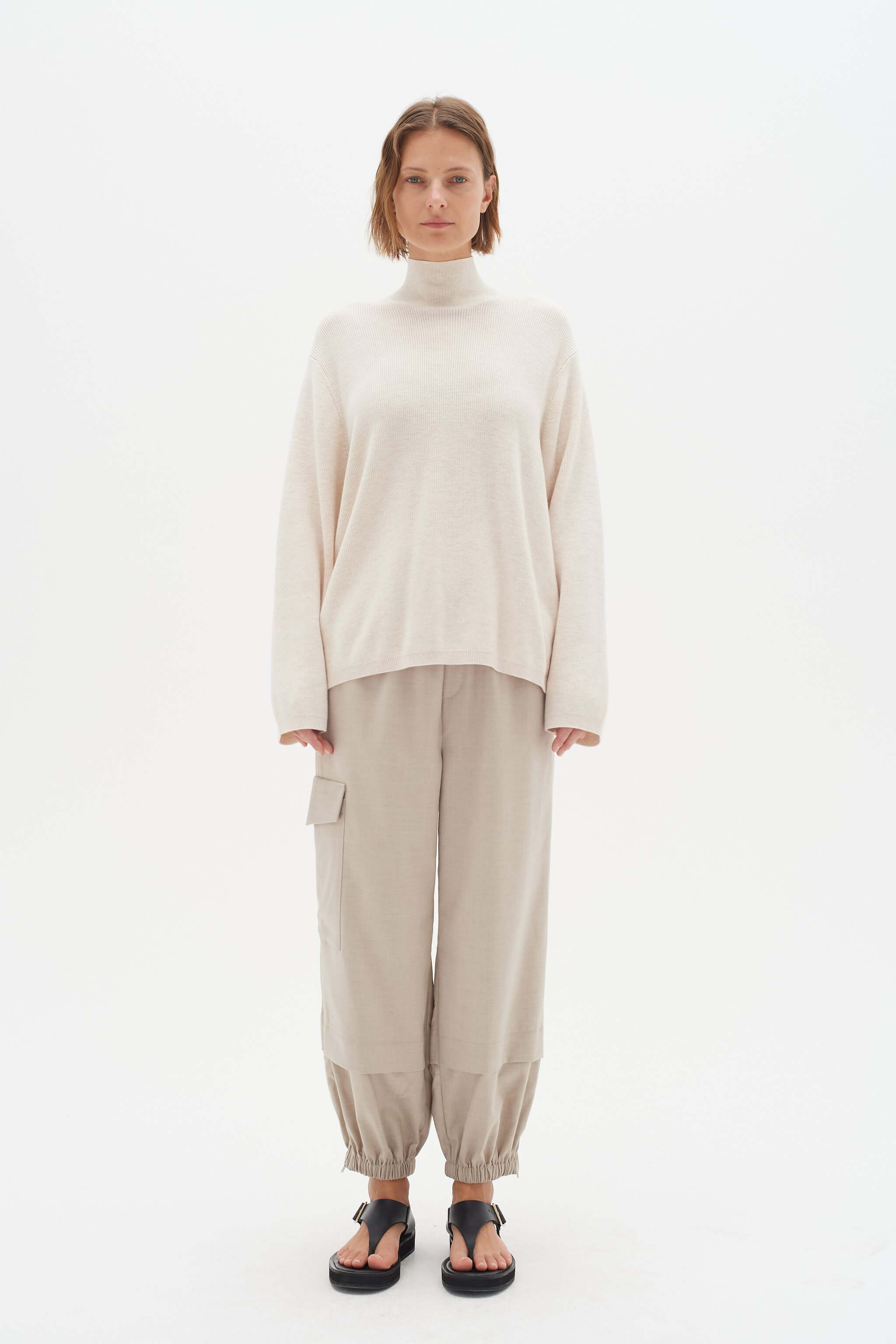 inwear-naisten-neulepaita-rudi-open-back-pullover-kerma-2