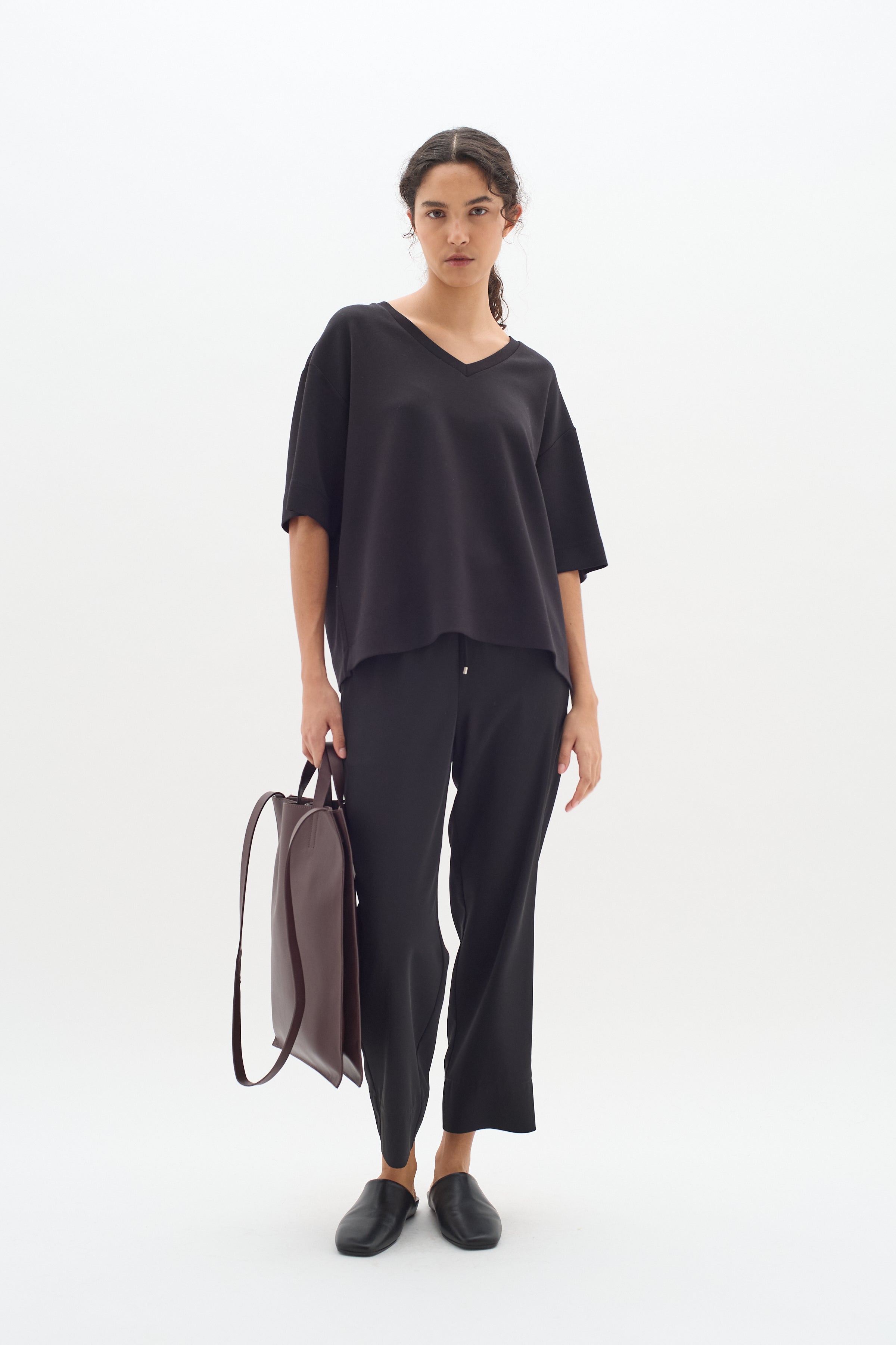 inwear-naisten-t-paita-leicentiw-oversize-tshirt-black-4