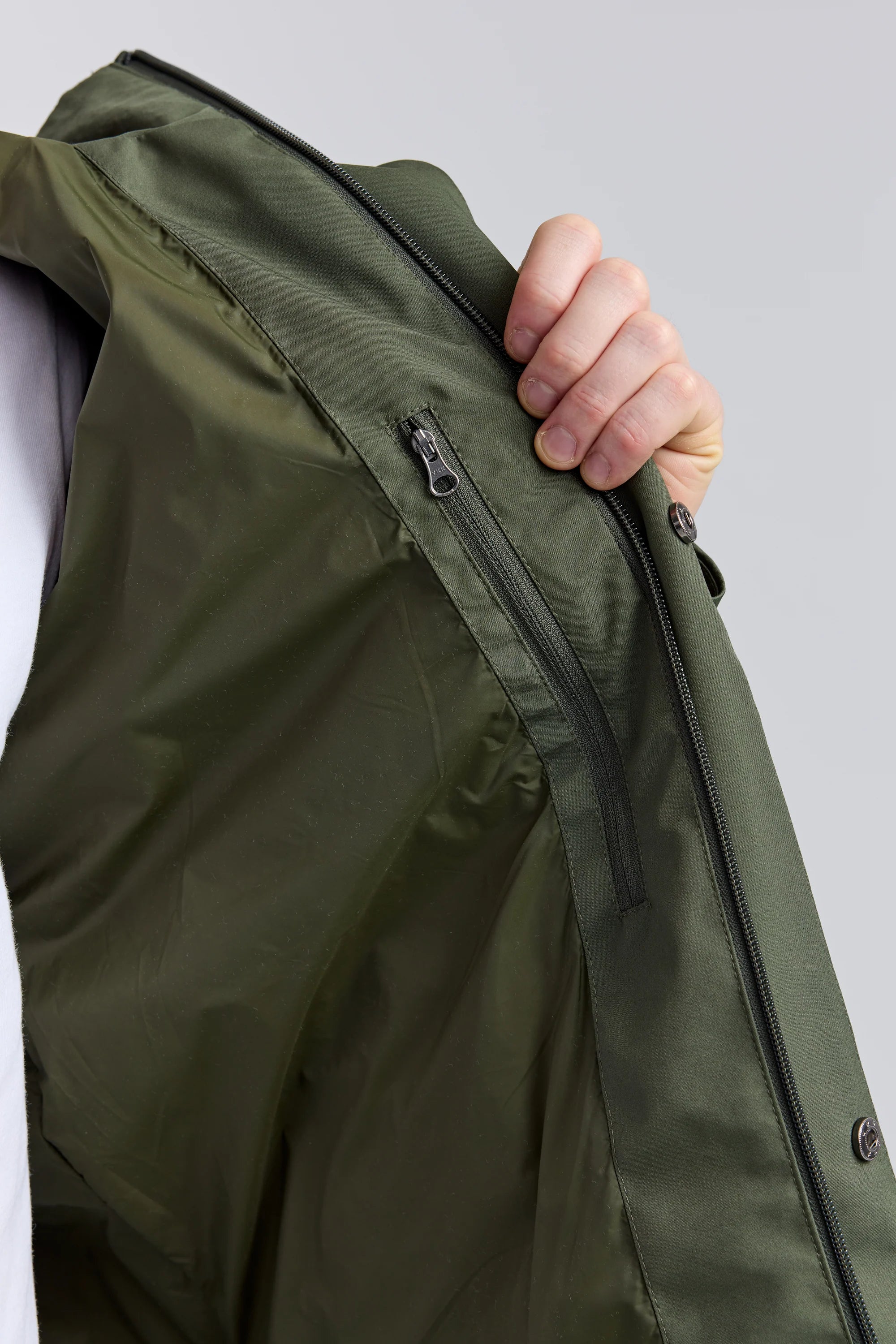 Makia miesten takki Irvine Jacket, tummanvihreä