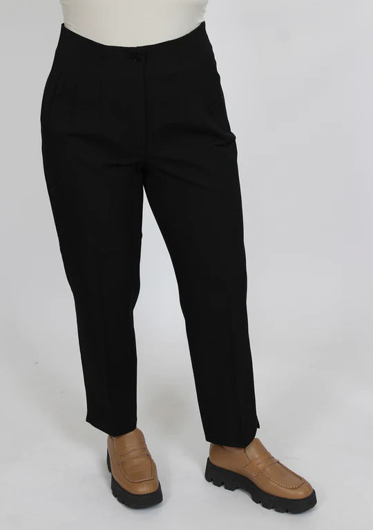 isay-naisten-housut-genova-classic-pant-musta-1