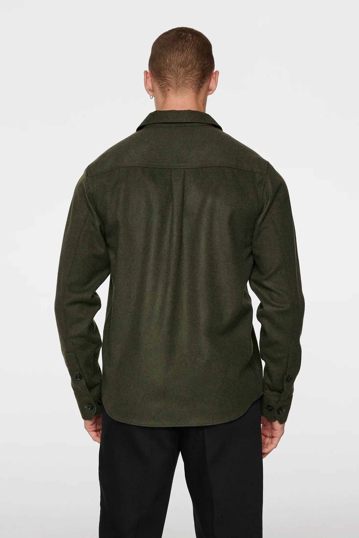 j-lindeberg-miesten-paitatakki-flat-wool-overshirt-armeijanvihrea-2