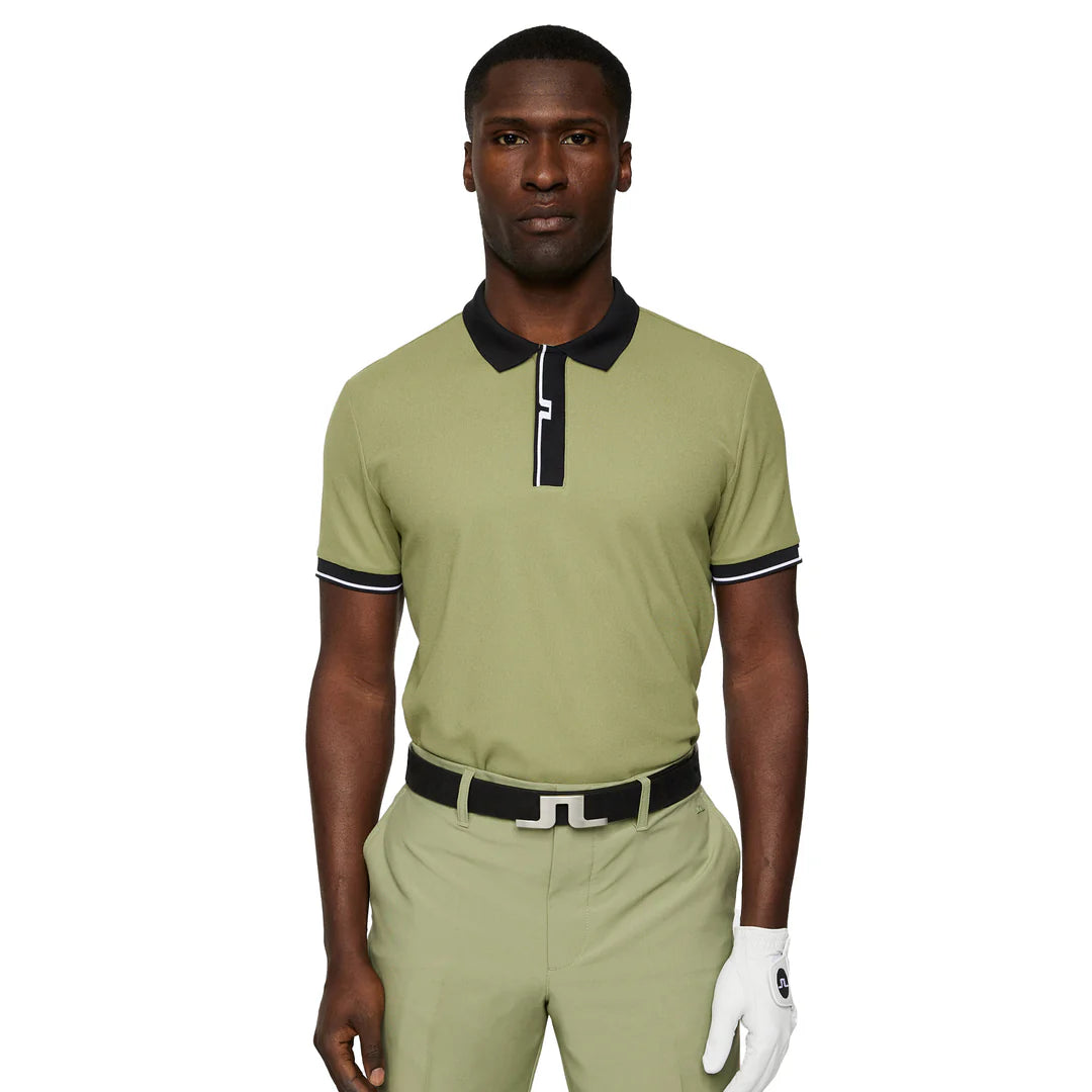 j-lindeberg-miesten-pikeepaita-bay-slim-polo-golf-armeijanvihrea-1