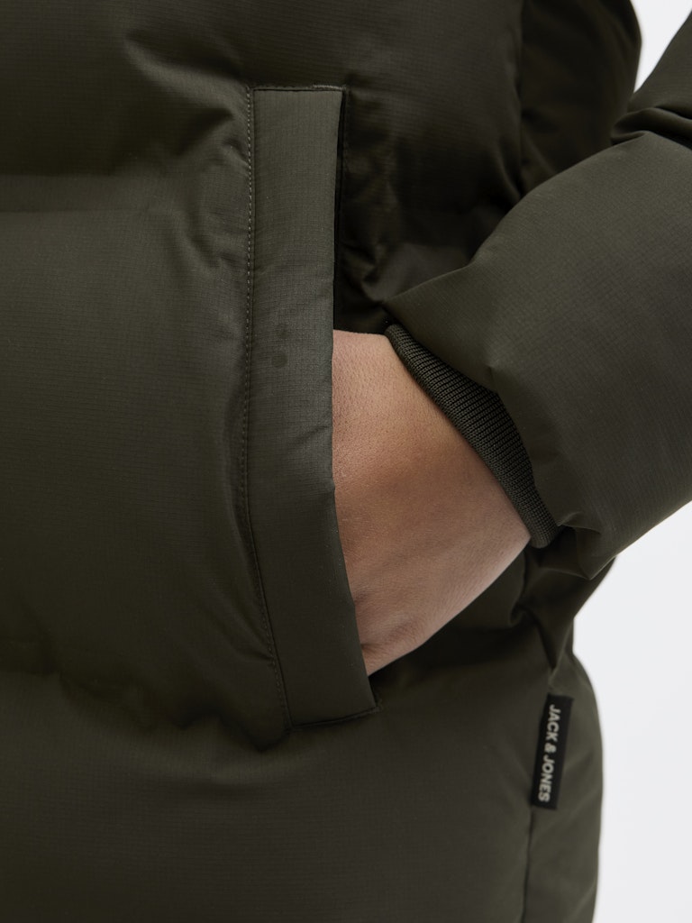 jack-and-jones-junior-toppatakki-jjesoho-puffer-hood-jnr-tummanvihrea-5