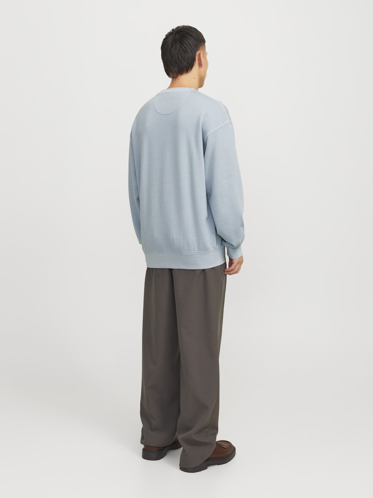 jack-and-jones-miesten-collegepusero-jjecharge-faded-sweat-crew-neck-chambray-blue-2