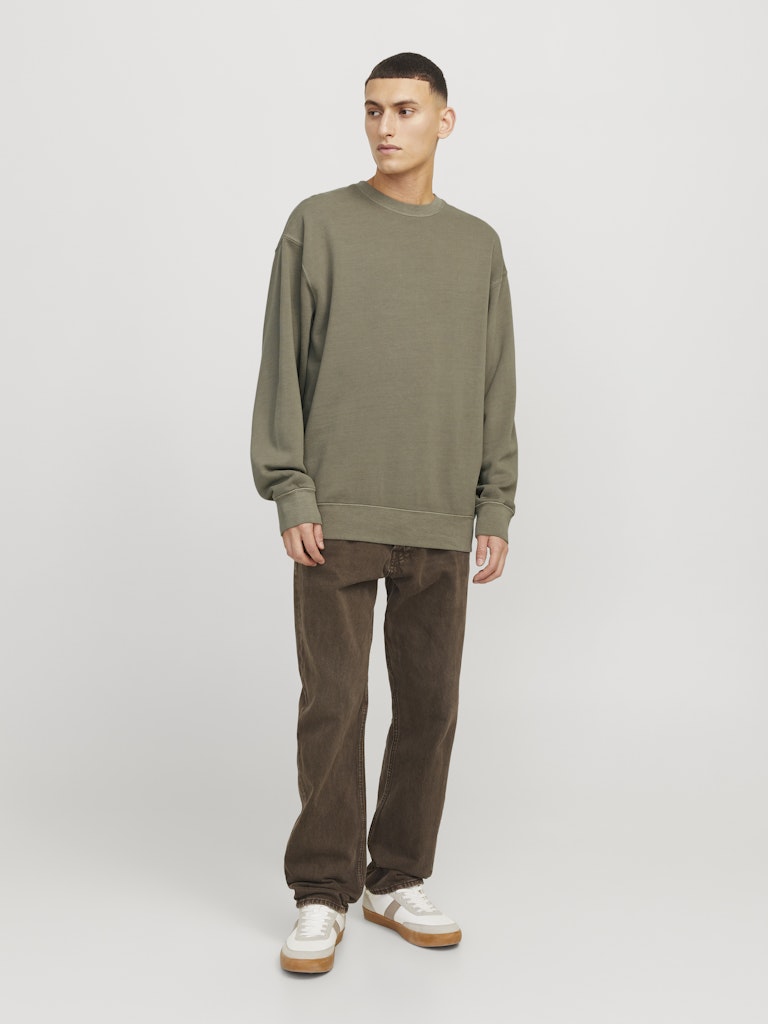 jack-and-jones-miesten-collegepusero-jjecharge-faded-sweat-crew-neck-silver-sage-1