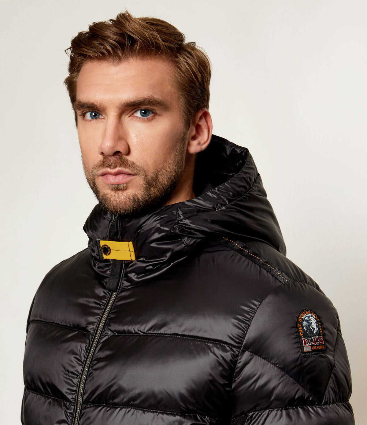 Parajumpers miesten untuvatakki Pharrell, musta