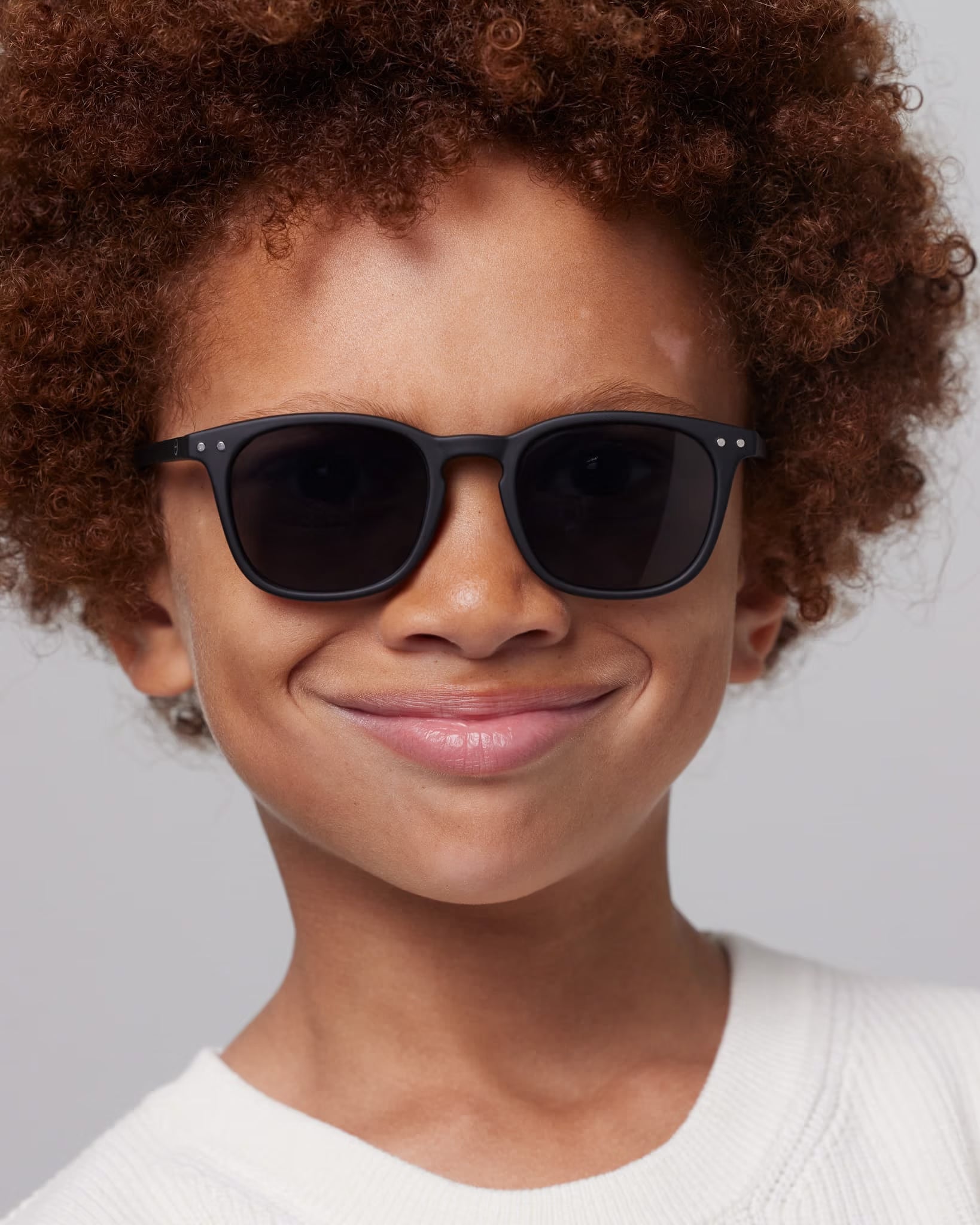 IZIPIZI lasten aurinkolasit Junior Sun #E Black, musta