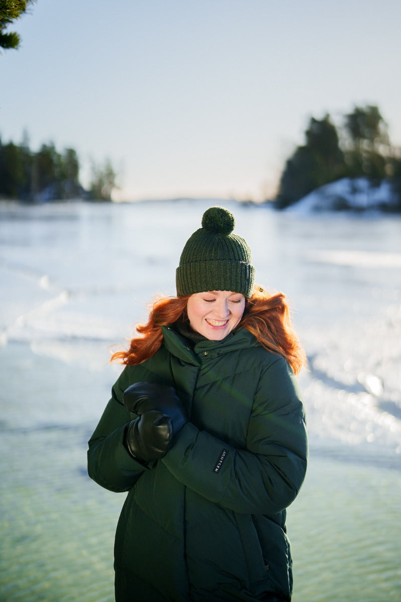 Joutsen Naisten Talvitakki REINA UNTUVATAKKI 104CM Tummanvihreä