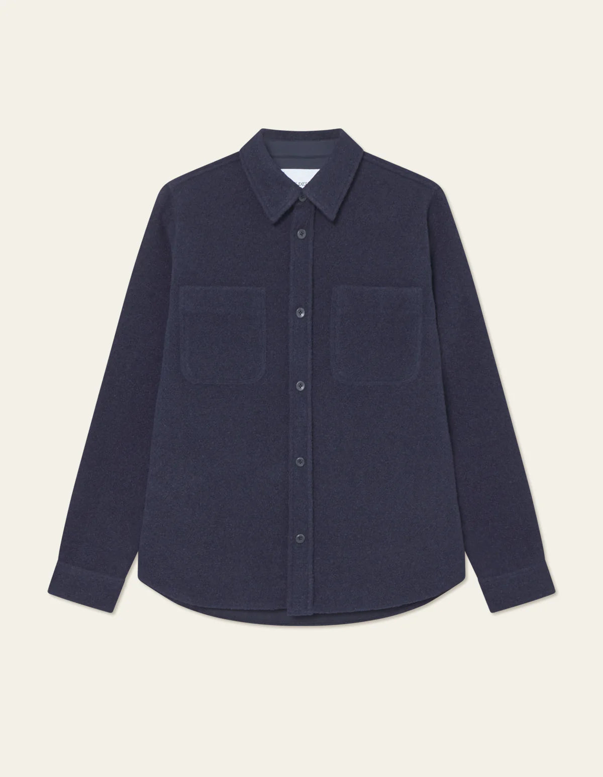 les-deux-miesten-paitatakki-lennon-boucle-overshirt-tummansininen-2