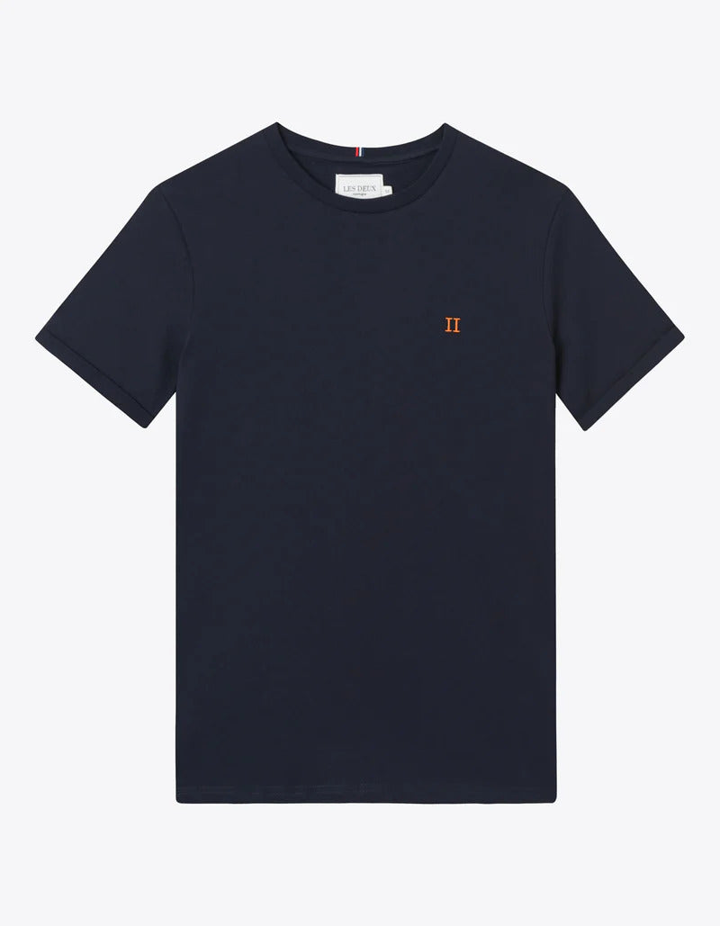 les-deux-miesten-t-paita-norregaard-t-shirt-tummansininen-1