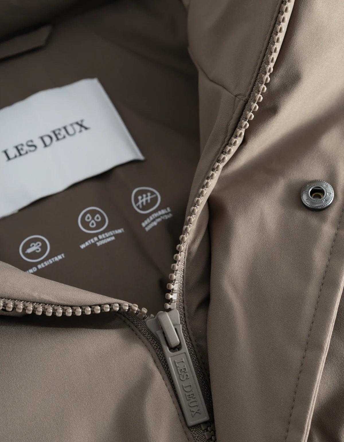 les-deux-miesten-talvitakki-montreal-puffer-jacket-keskiruskea-4