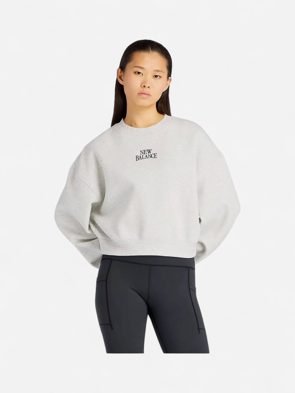 New Balance naisten collegepaita Linear Heritage Fleece Crew, vaaleanharmaa - Kekäle.fi