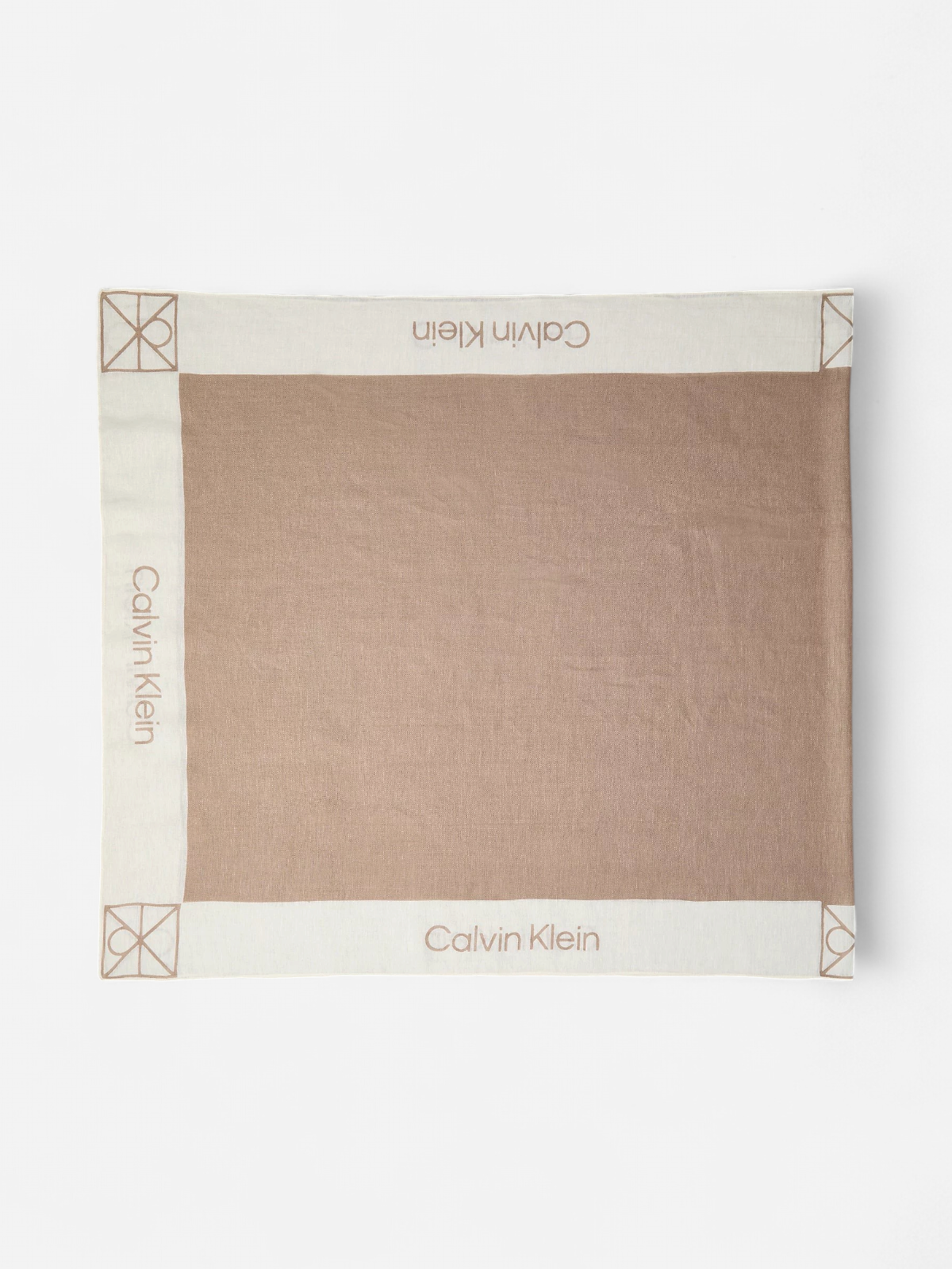 Calvin Klein Accessories huivi Linen Blend Emblem Pareo Scarf, vaalea beige - Kekäle.fi