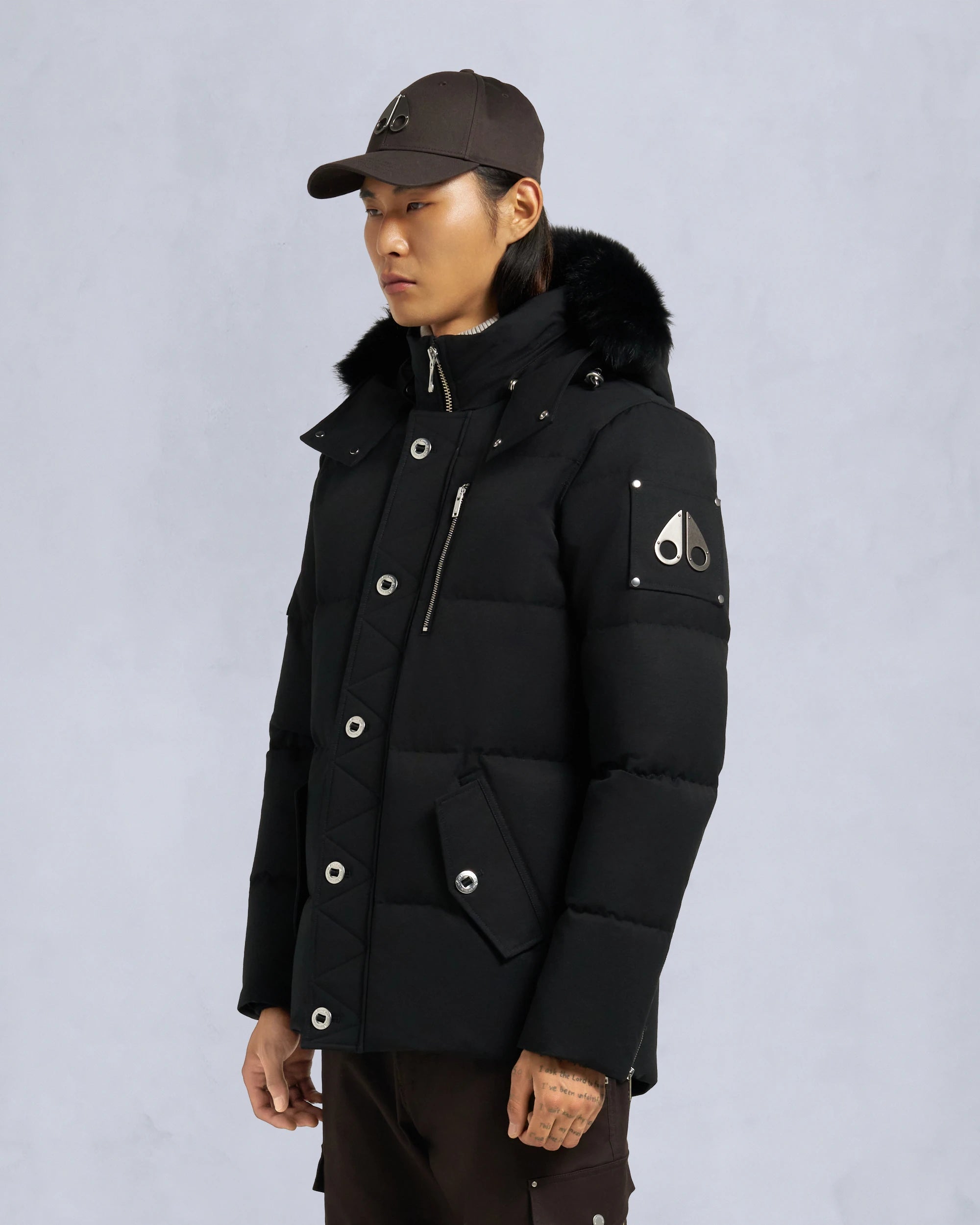 Moose Knuckles miesten untuvatakki Original Shearling Trim 3Q Jacket, musta