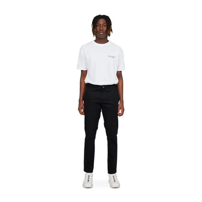 makia-miesten-housut-fabrik-pants-musta-2