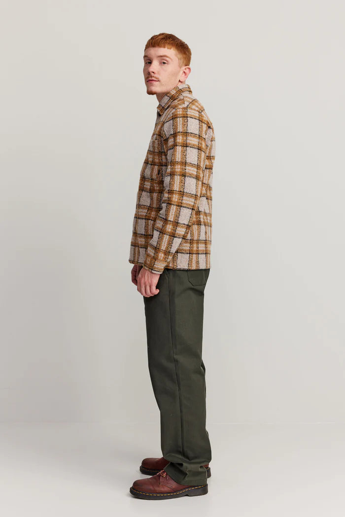 makia-miesten-overshirt-takki-irving-overshirt-beige-3