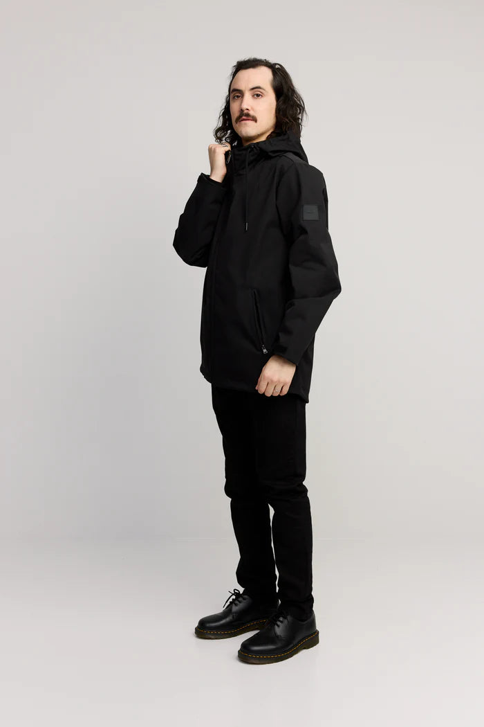 makia-miesten-takki-oak-jacket-5000m-waterrepel-musta-2