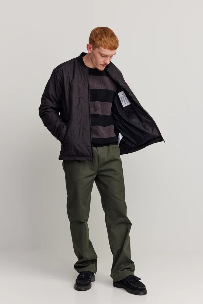 makia-miesten-tikkitakki-husky-jacket-musta-3