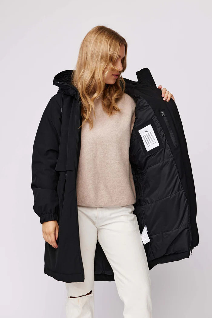 makia-naisten-takki-k-laina-jacket-musta-6