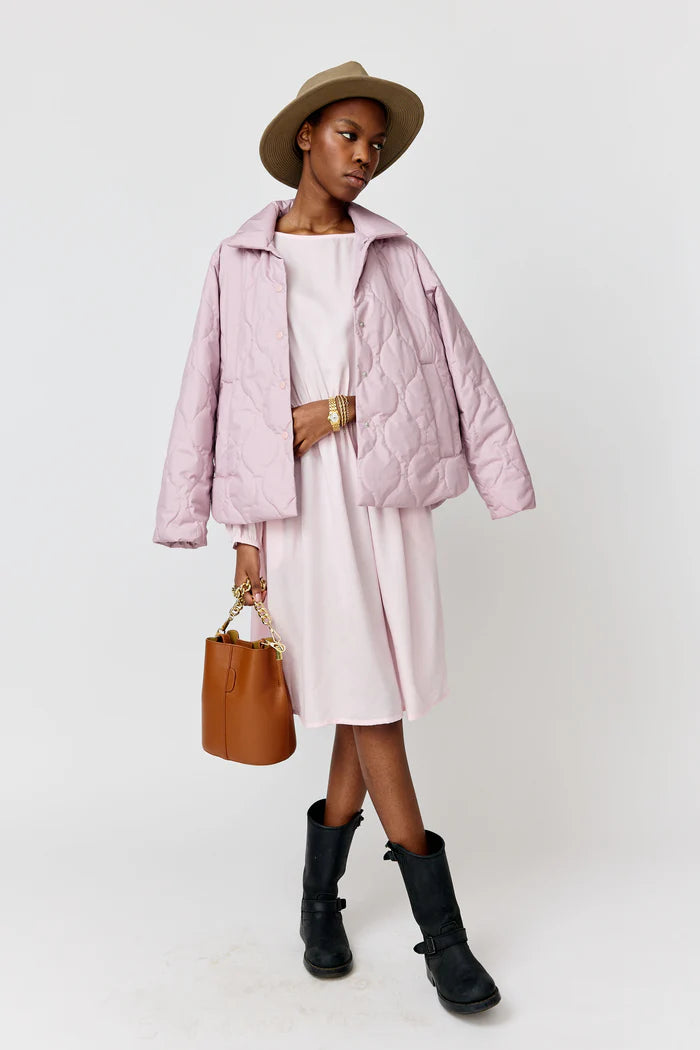 makia-naisten-takki-nita-jacket-vaaleanpunainen-2