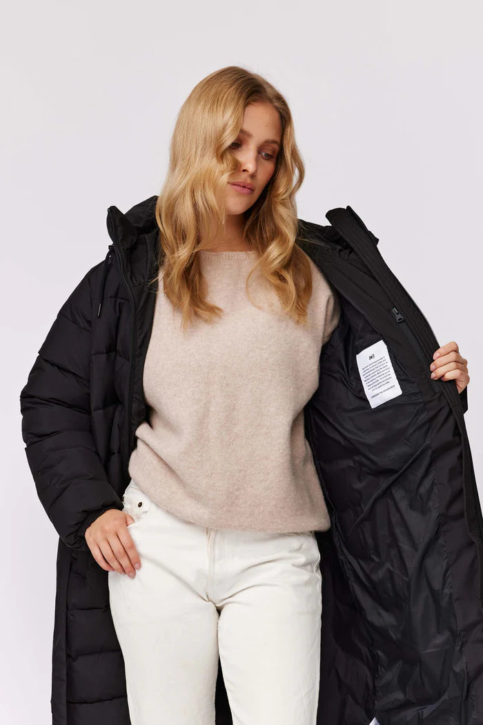 makia-naisten-talvitakki-freja-coat-musta-5