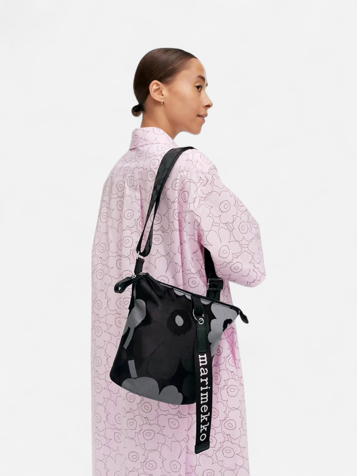 Marimekko olkalaukku, CARRY ALL UNIKKO Musta Kuosi - Kekäle.fi