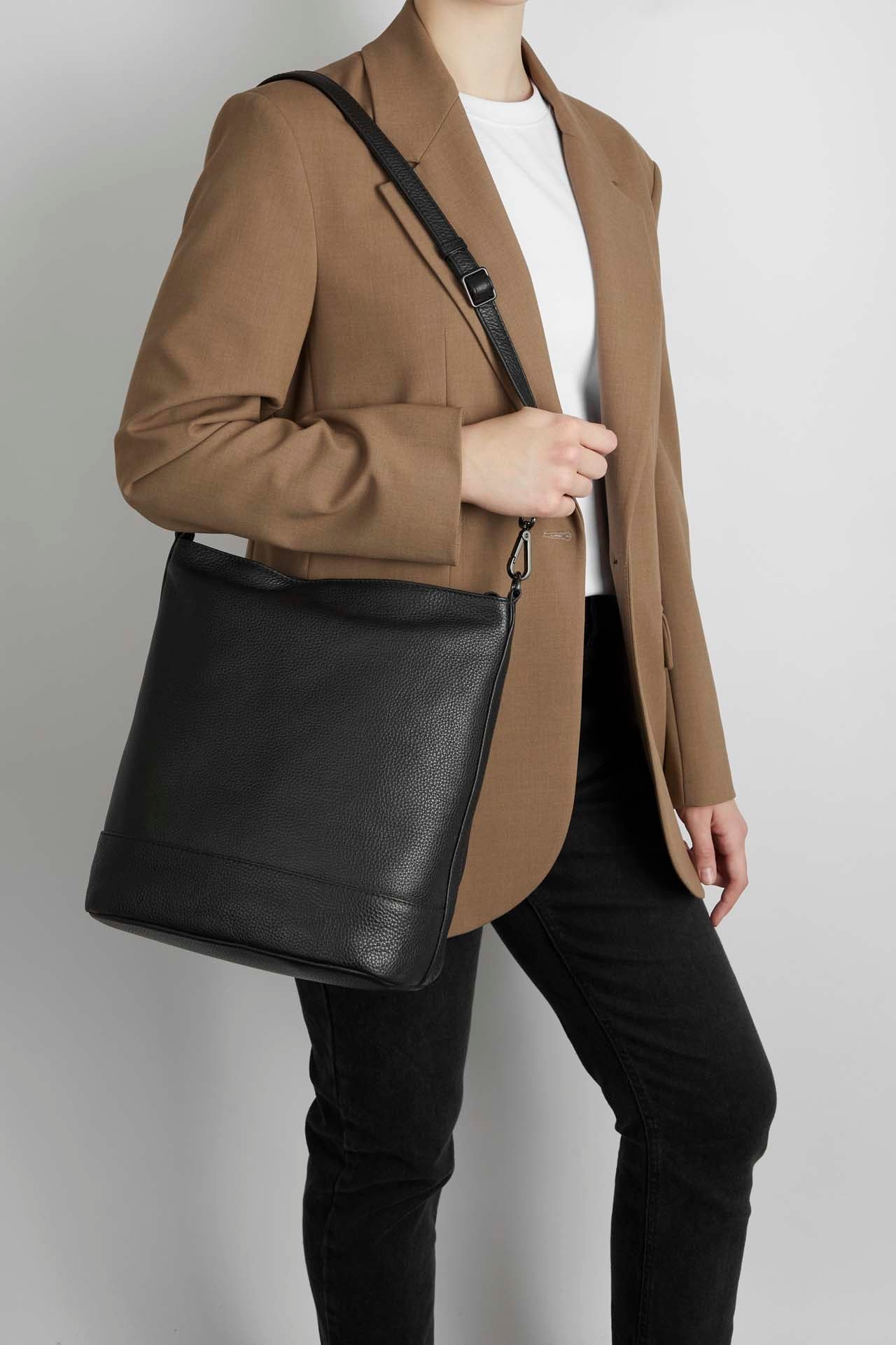 Markberg laukku Ulrika Bag, musta