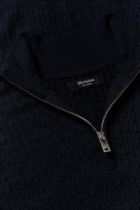 matinique-miesten-neule-mamason-sz-cabel-dark-navy-melange-3