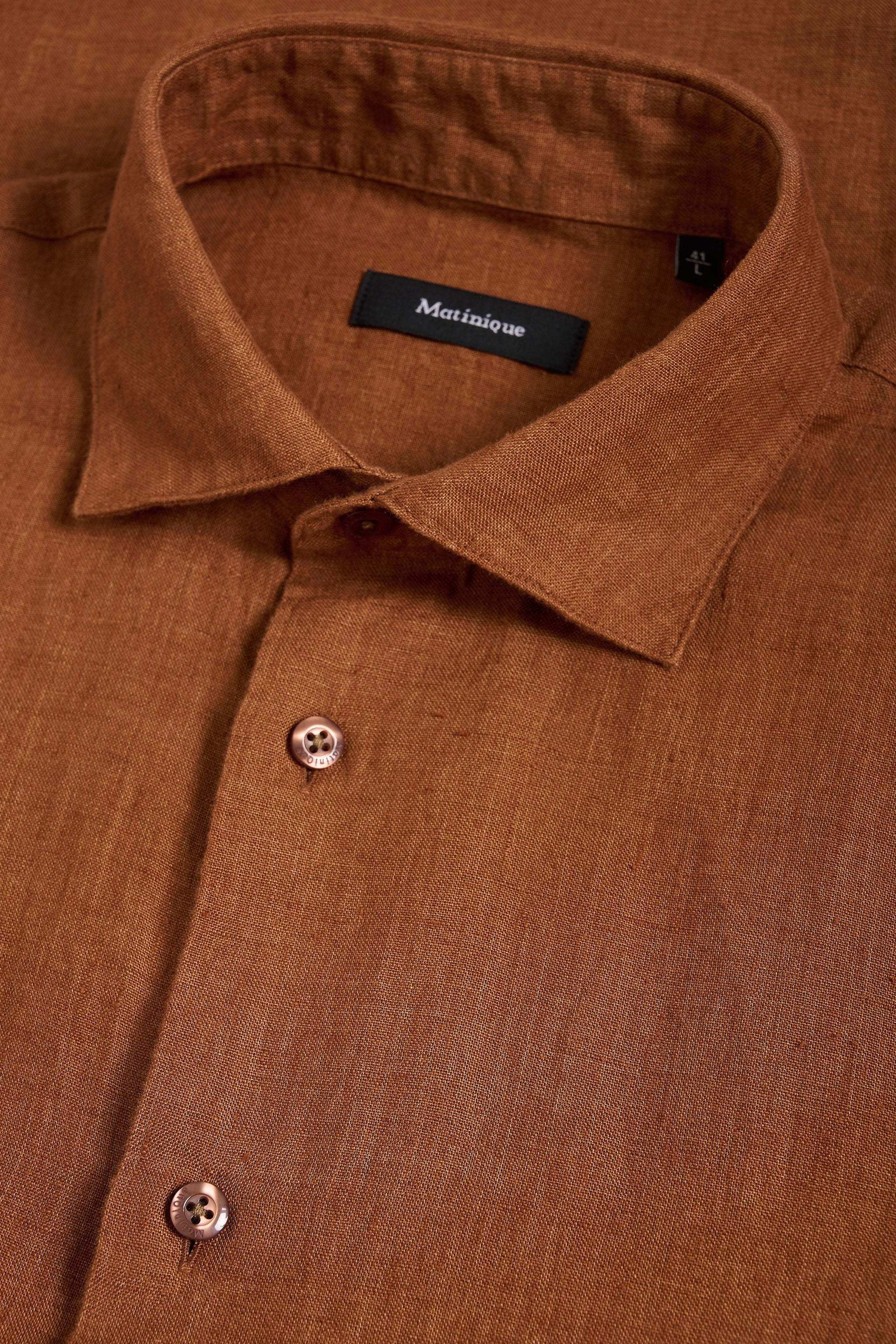 matinique-miesten-pellavapaita-marc-short-linen-oranssi-6