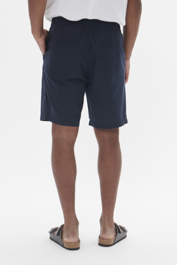 matinique-shortsit-barton-short-dark-navy-2