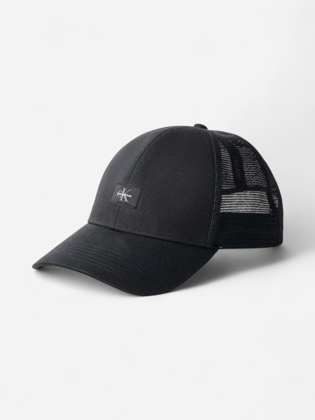 Calvin Klein Jeans lippis Monologo Woven Patch Trucker, musta - Kekäle.fi