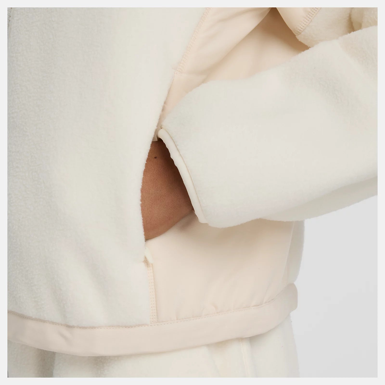 new-balance-naisten-fleecetakki-high-pile-fleece-jacket-luonnonvalkoinen-4