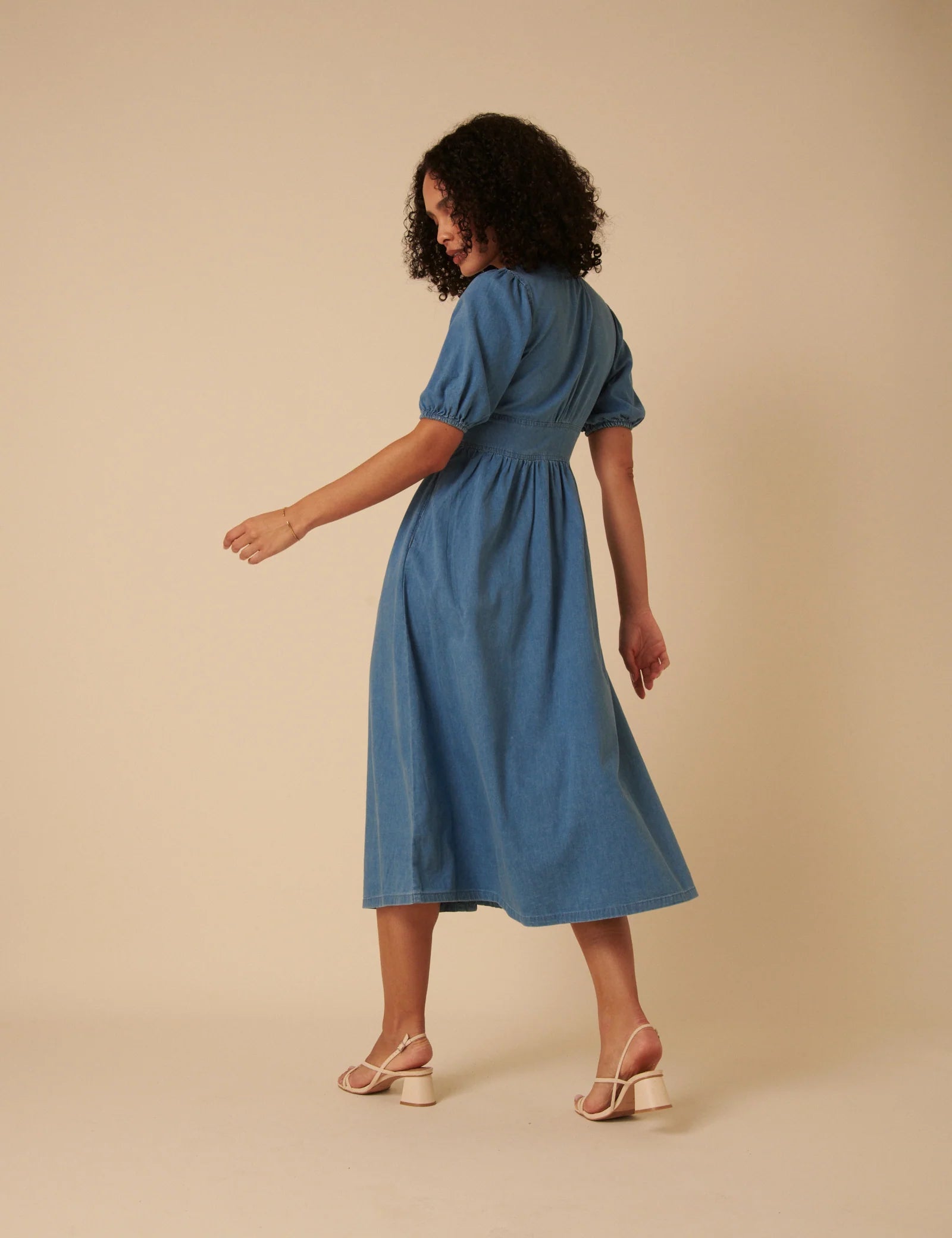 nobodys-child-naisten-mekko-denim-ss-starlight-midi-dress-plain-indigo-4