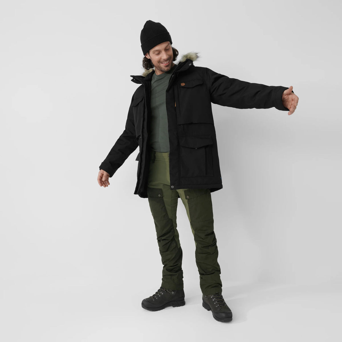 Fjällräven miesten parkatakki Nuuk Parka M, musta