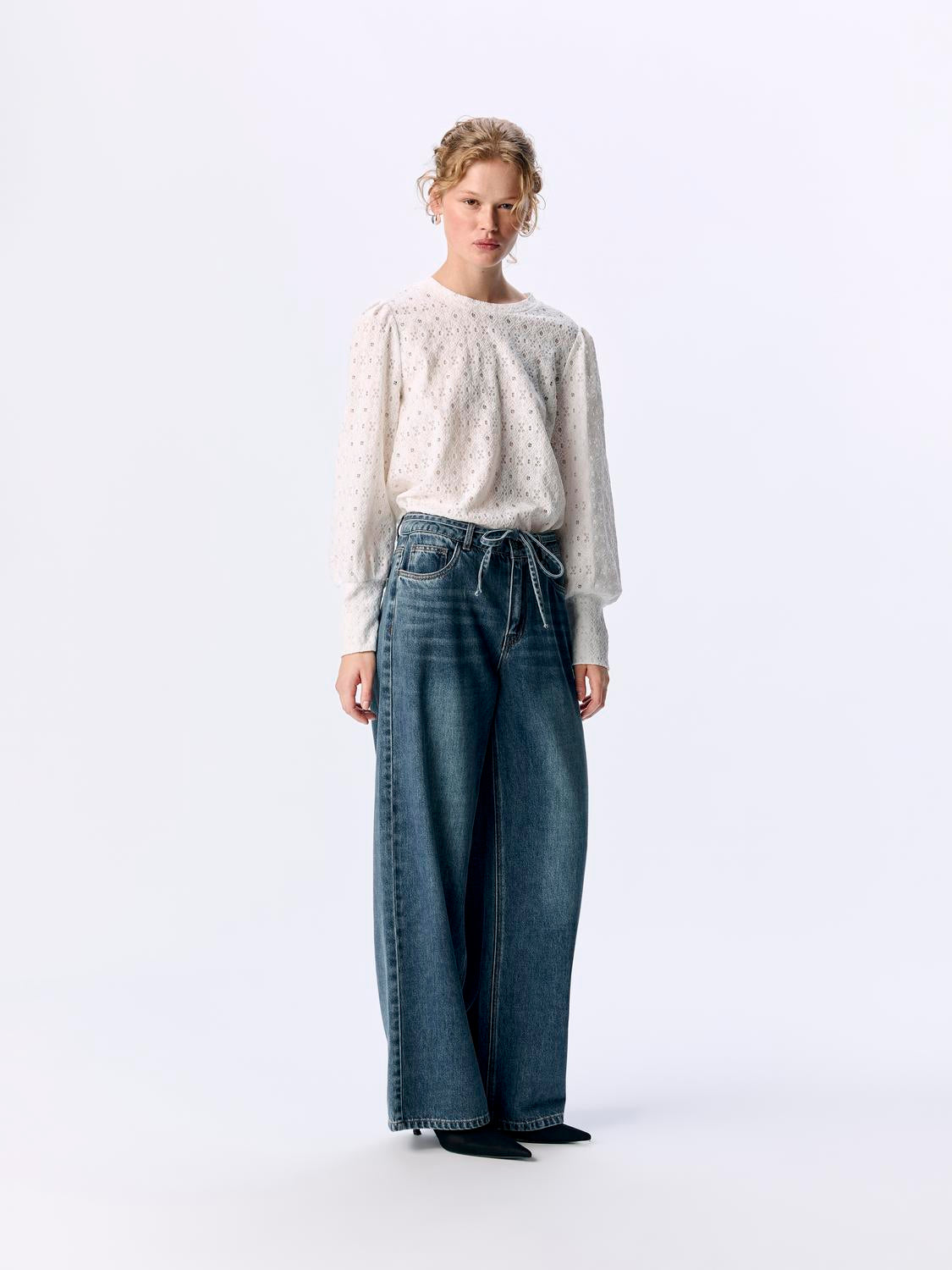 object-naisten-farkut-objrosie-mw-wide-jeans-medium-blue-denim-3