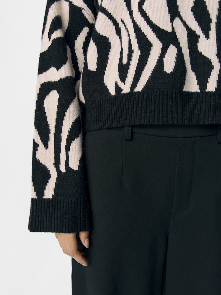 object-naisten-neule-objena-l-s-lo-knit-pullover-black-4