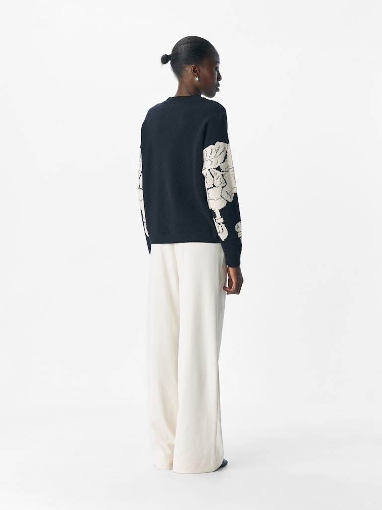 object-naisten-neulepaita-objray-lo-l-s-knit-pullover-black-sandshell-flow-4