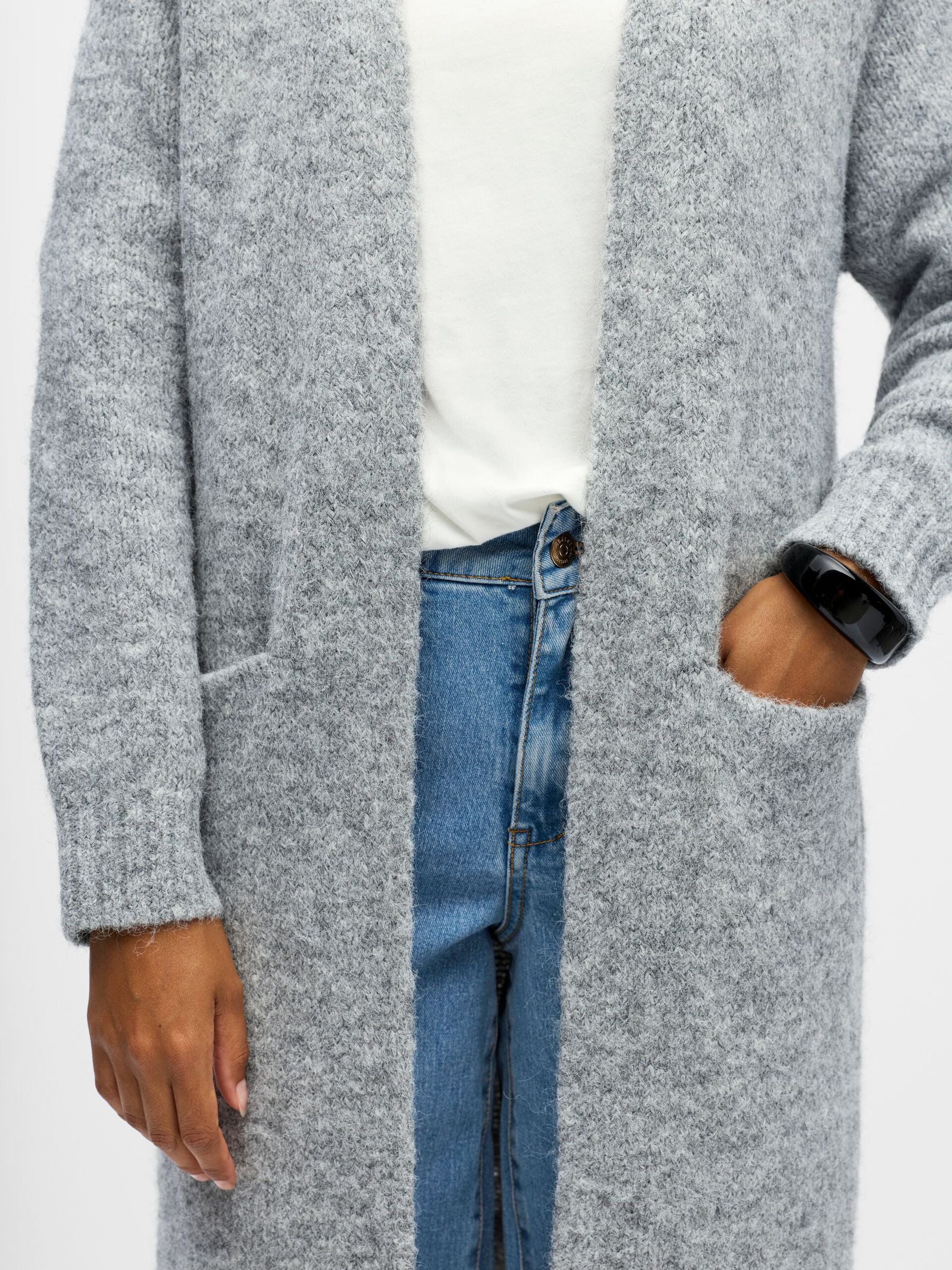 object-naisten-neuletakki-objmilu-ls-lo-long-knit-cardigan-medium-grey-melange-4