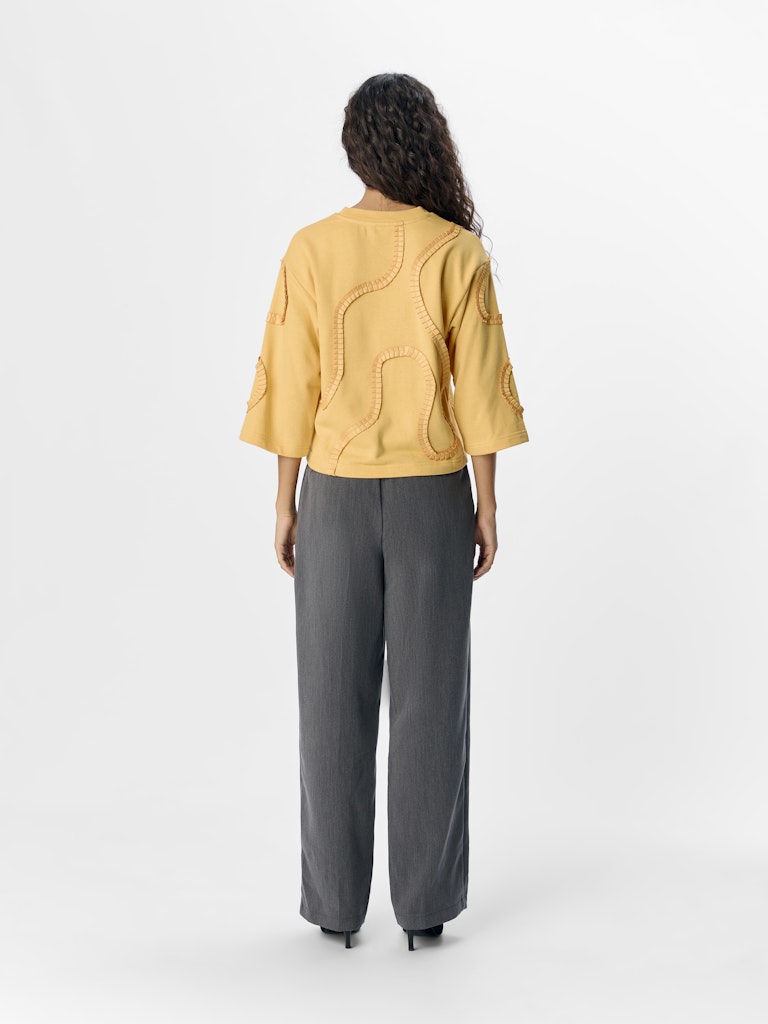object-naisten-pusero-objliv-re-3-4-sweatshirt-cc2-ss-daffodil-4