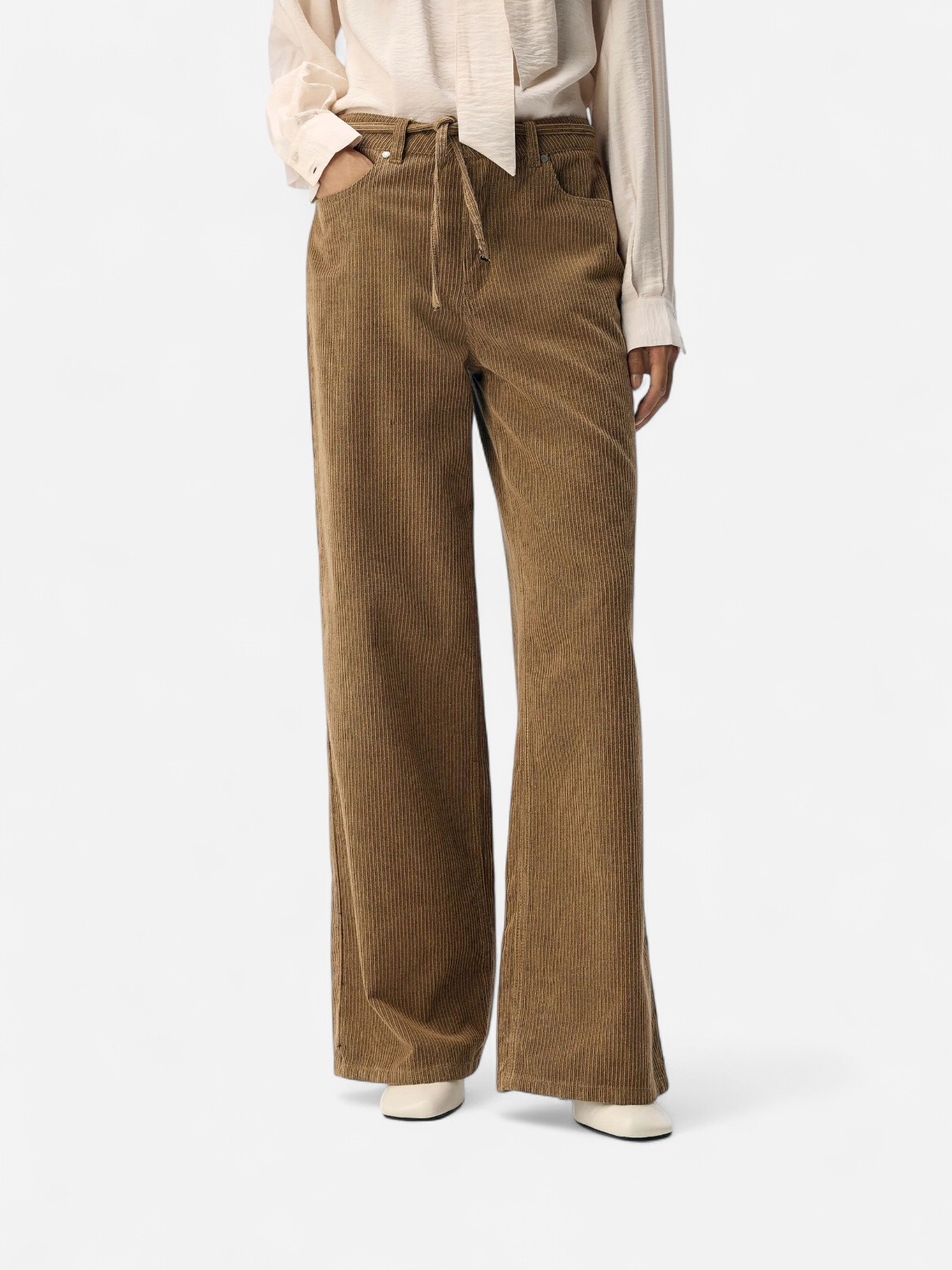 OBJMOJI ALIMA MW WIDE JEANS 141 Tannin - Kekäle.fi