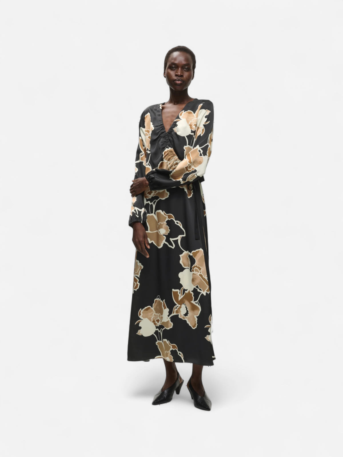 InWear naisten Midimekot OliveIW Wrap Dress, Black Sketch Flower - Kekäle.fi