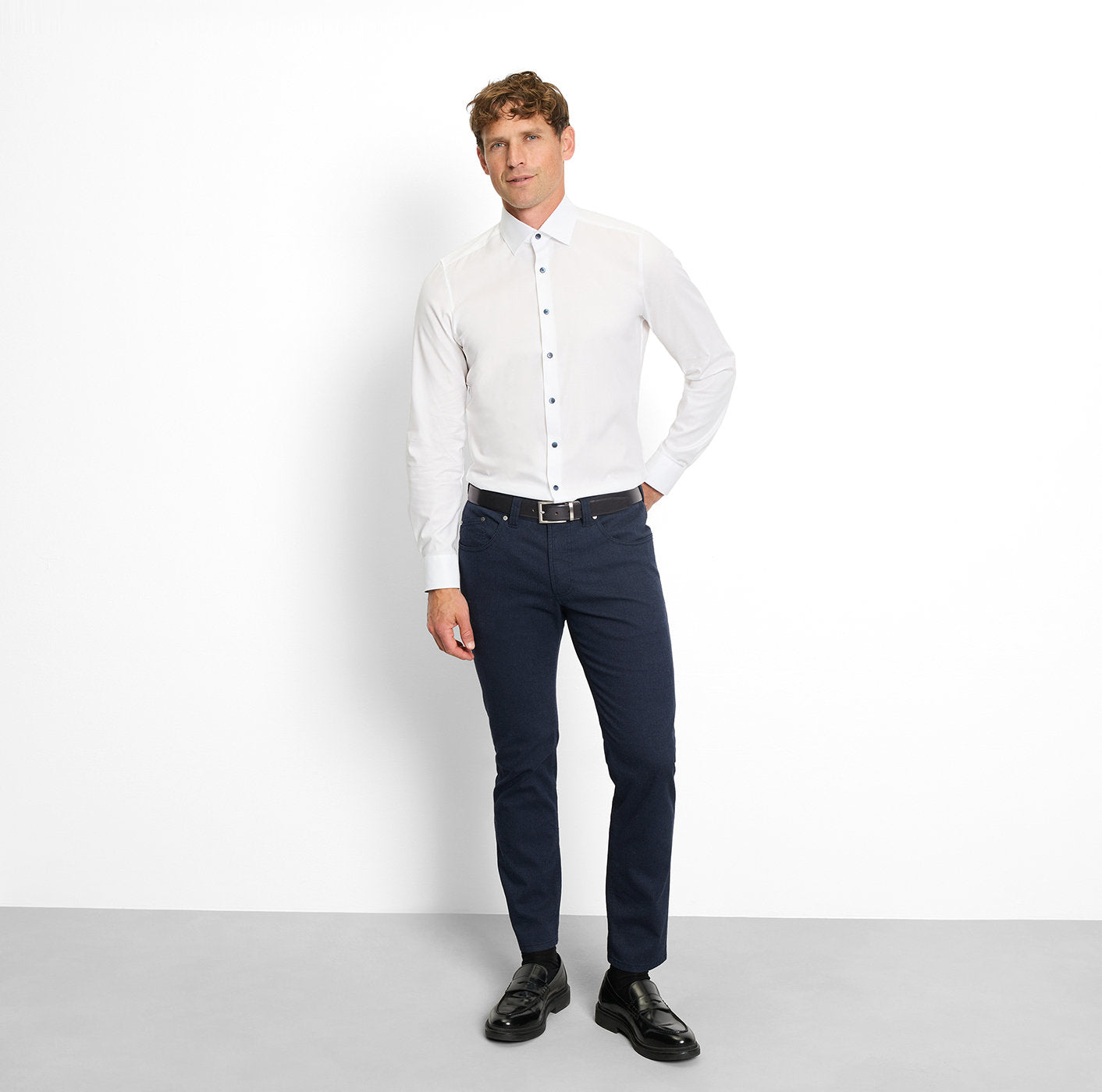 olymp-miesten-kauluspaita-051-level-5-body-fit-contrast-hiha-valkoinen-2